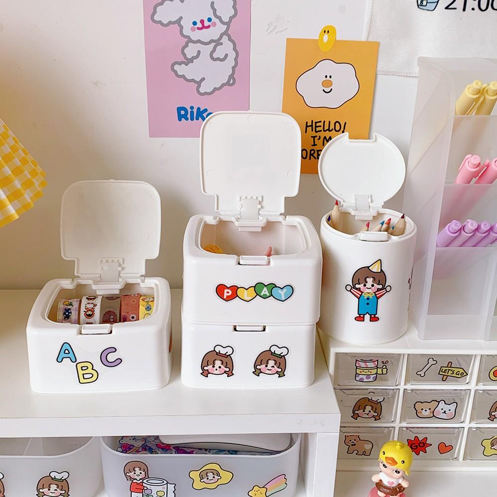 Hộp nhỏ lưu trữ đồ, có nút bấm