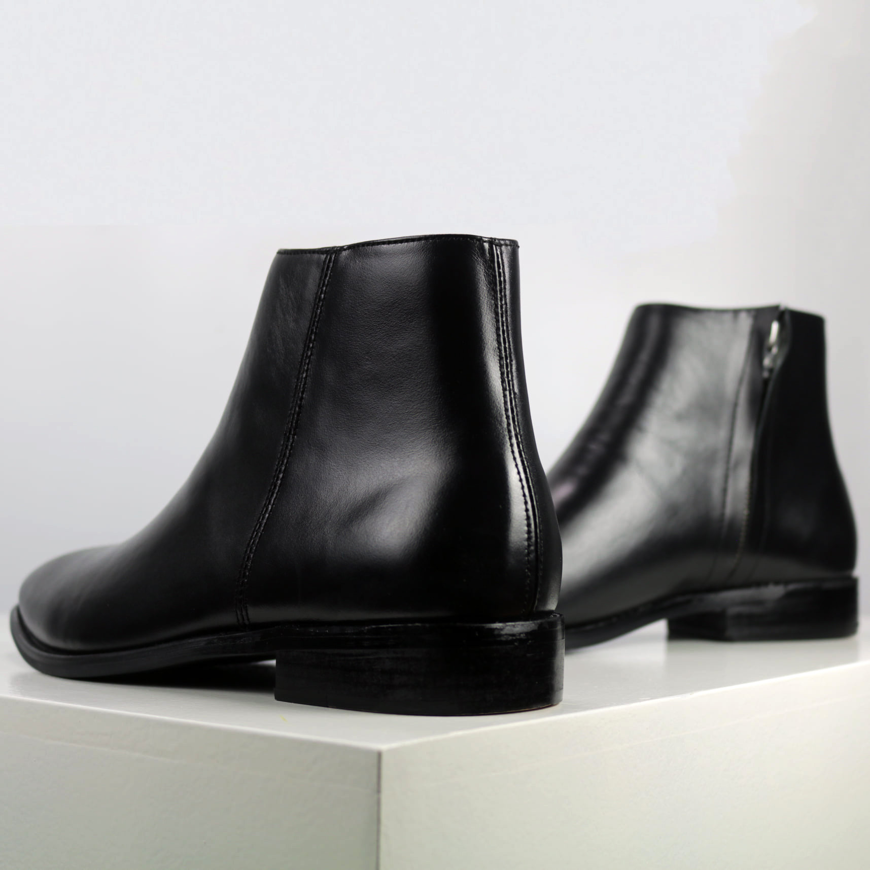 Chelsea Boots Nam Khóa Kéo Thời Trang Tự Tin Đi Xa Hơn