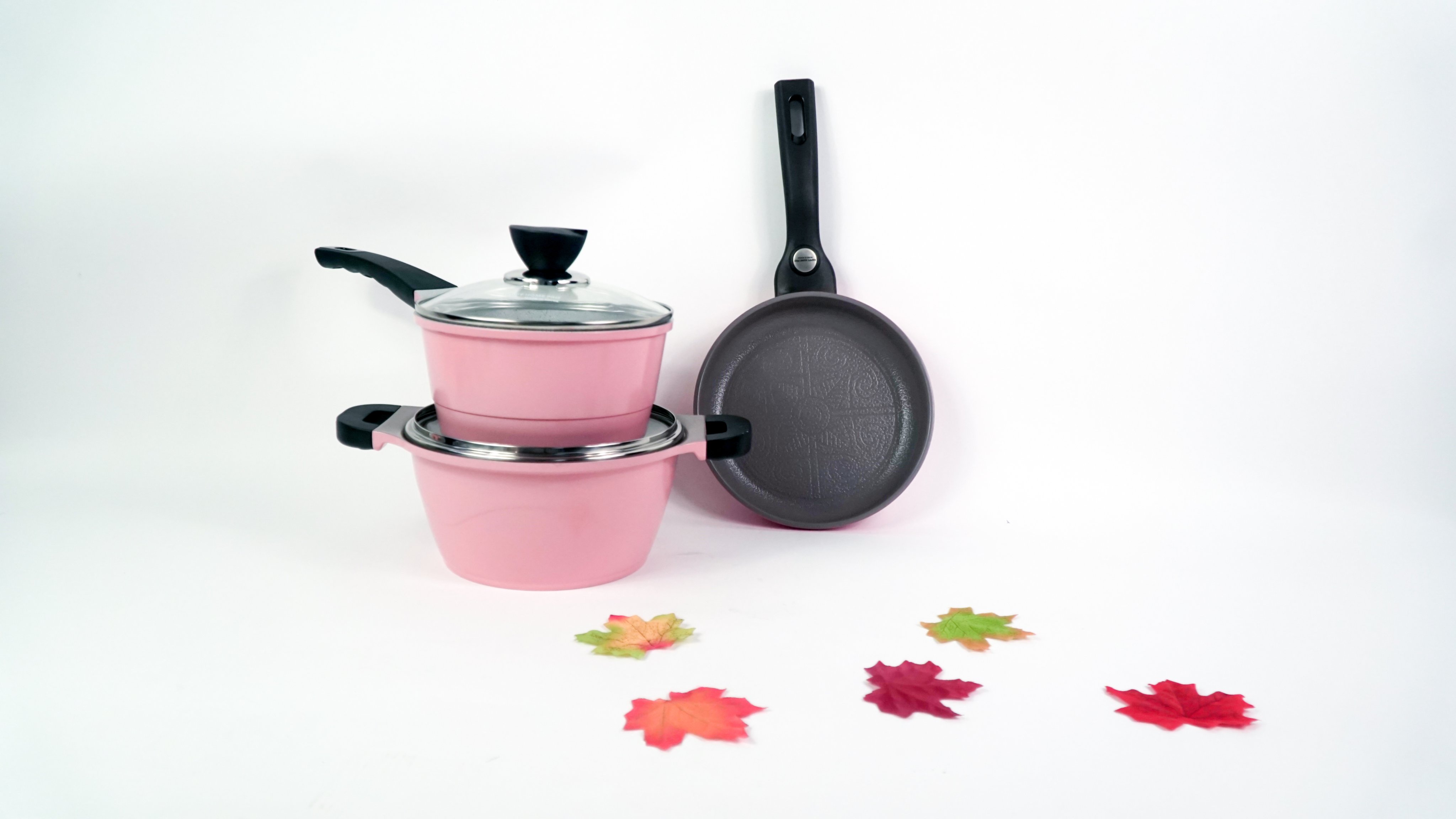 Bộ nồi Yoori màu hồng pastel - Happy Home Pro