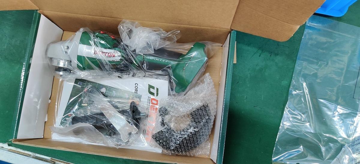 MÁY MÀI GÓC DÙNG PIN LI-ION 21V 100mm DEKTON M21-AG100S - HÀNG CHÍNH HÃNG