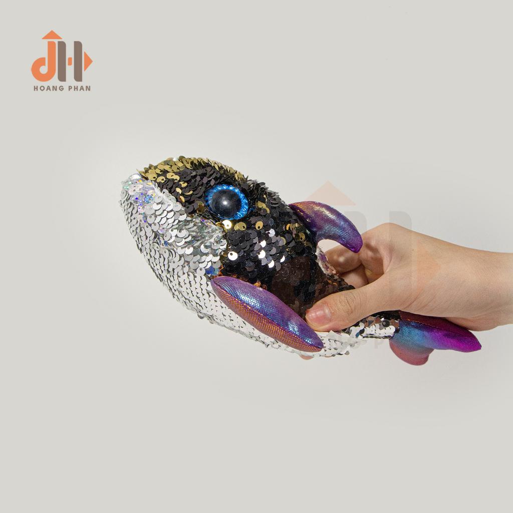 Cá Voi Sequin dũng mãnh