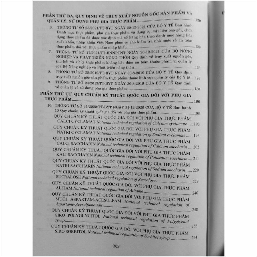 Sách Luật An Toàn Thực Phẩm – Quy Định Mới Về Thanh Tra, Xử Phạt Vi Phạm Hành Chính Trong Lĩnh Vực An Toàn Thực Phẩm Ở Các Cơ Quan, Doanh Nghiệp, Hộ Kinh Doanh, Nhà Hàng, Khách Sạn, Quán Ăn - V2077D