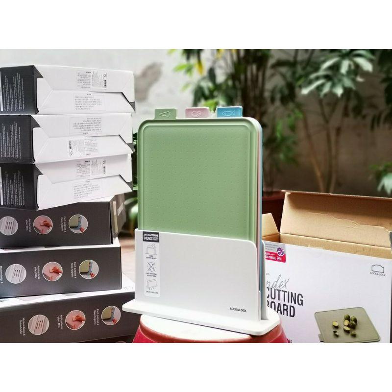 Bộ 3 Thớt Nhựa Kháng Khuẩn Kèm Giá Đỡ Cao Cấp CSC251