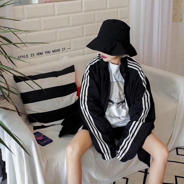 Áo khoác nữ form rộng