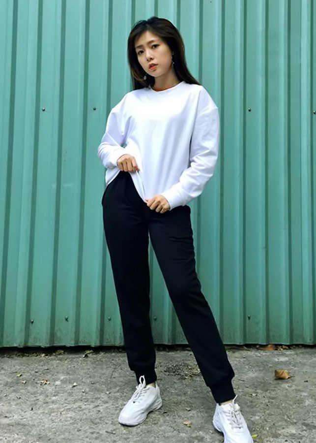 Áo Sweater trơn form châu á