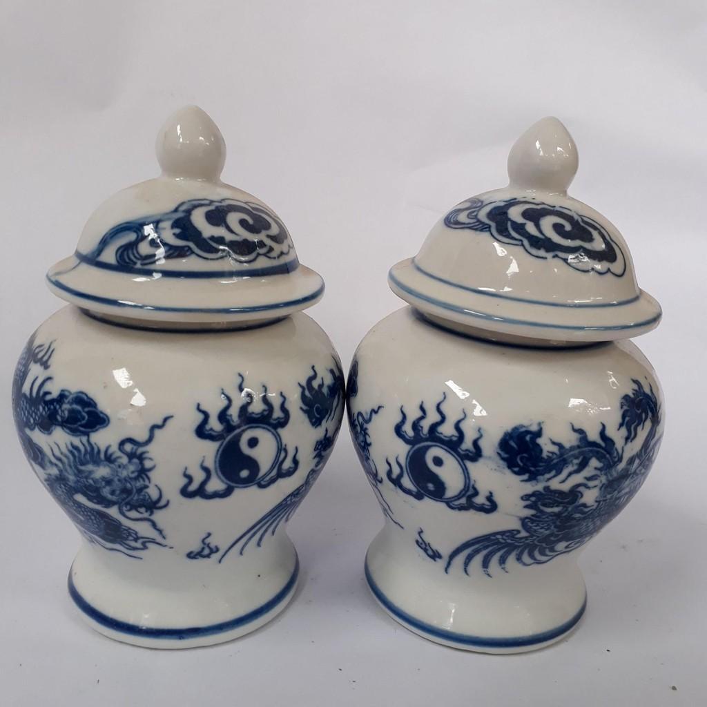 Bộ 2 chóe thờ sứ men lam vẽ Rông Phương cao 12 cm