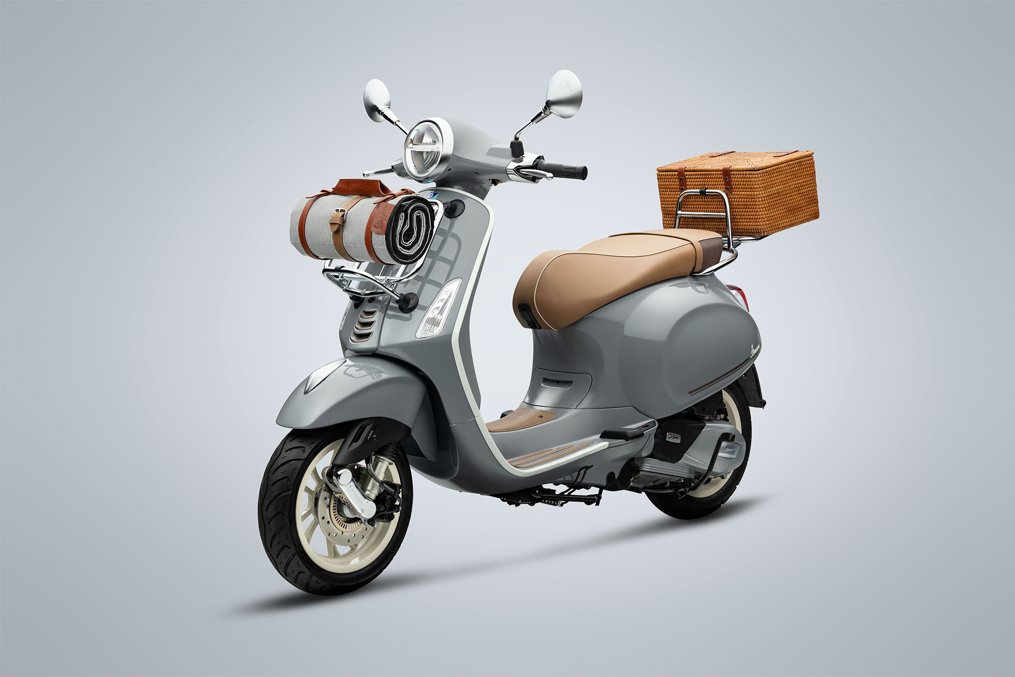 Xe Tay Ga Vespa Primavera 125 Picnic