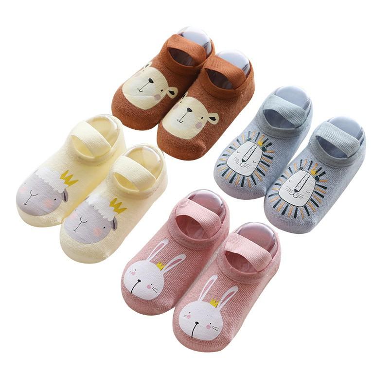Tất hài chống tụt gót cho bé trai bé gái cực xinh phù hợp với bé từ 0-3 tuổi loại xịn cao cấp
