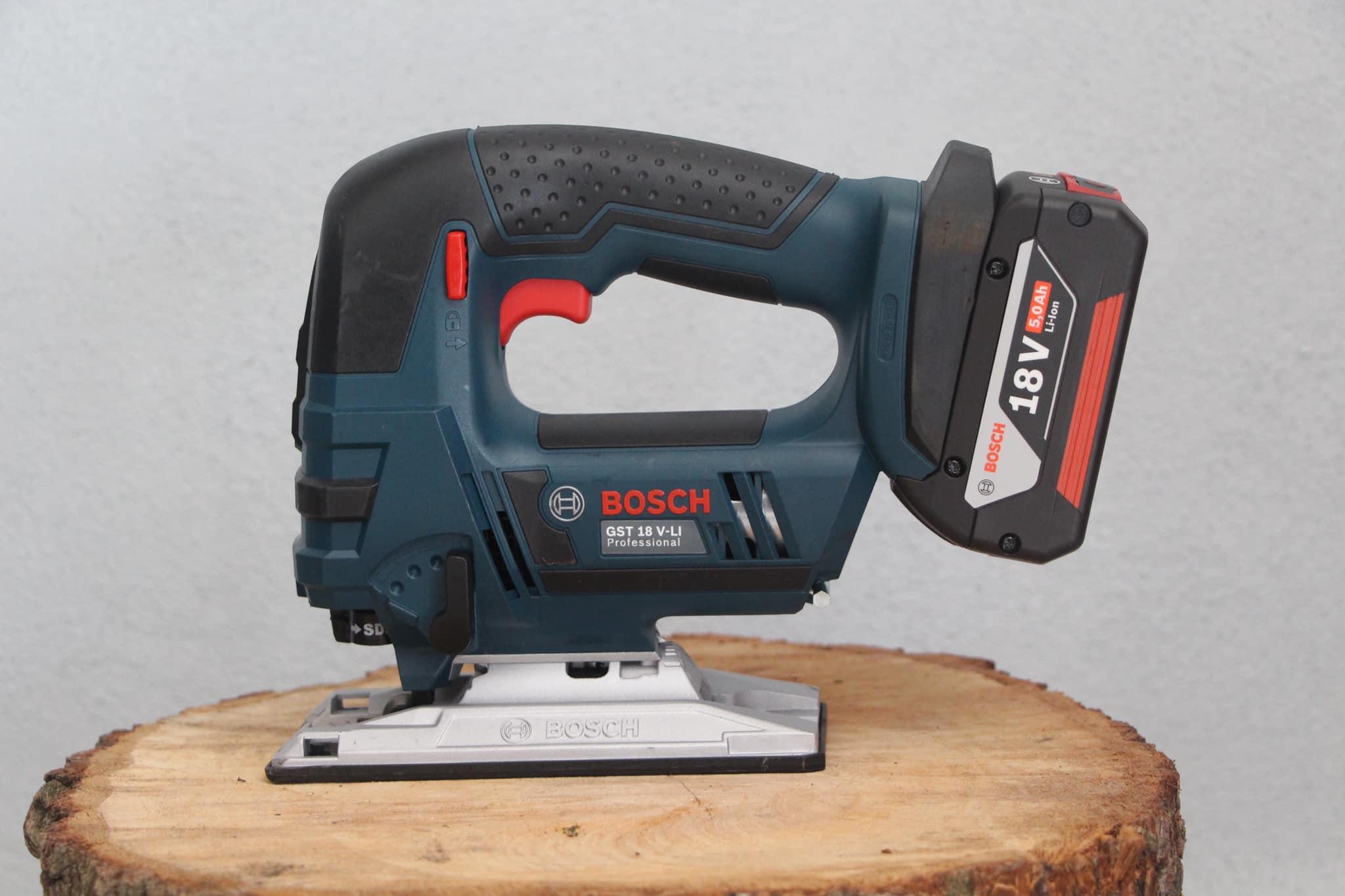 MÁY CƯA LỌNG DÙNG PIN 18V BOSCH GST 18V-LI - HÀNG CHÍNH HÃNG