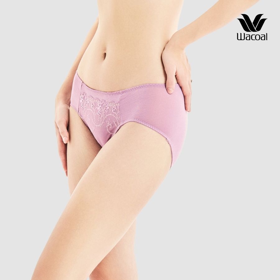 Quần lót nữ Wacoal INS4163 ren, full mông