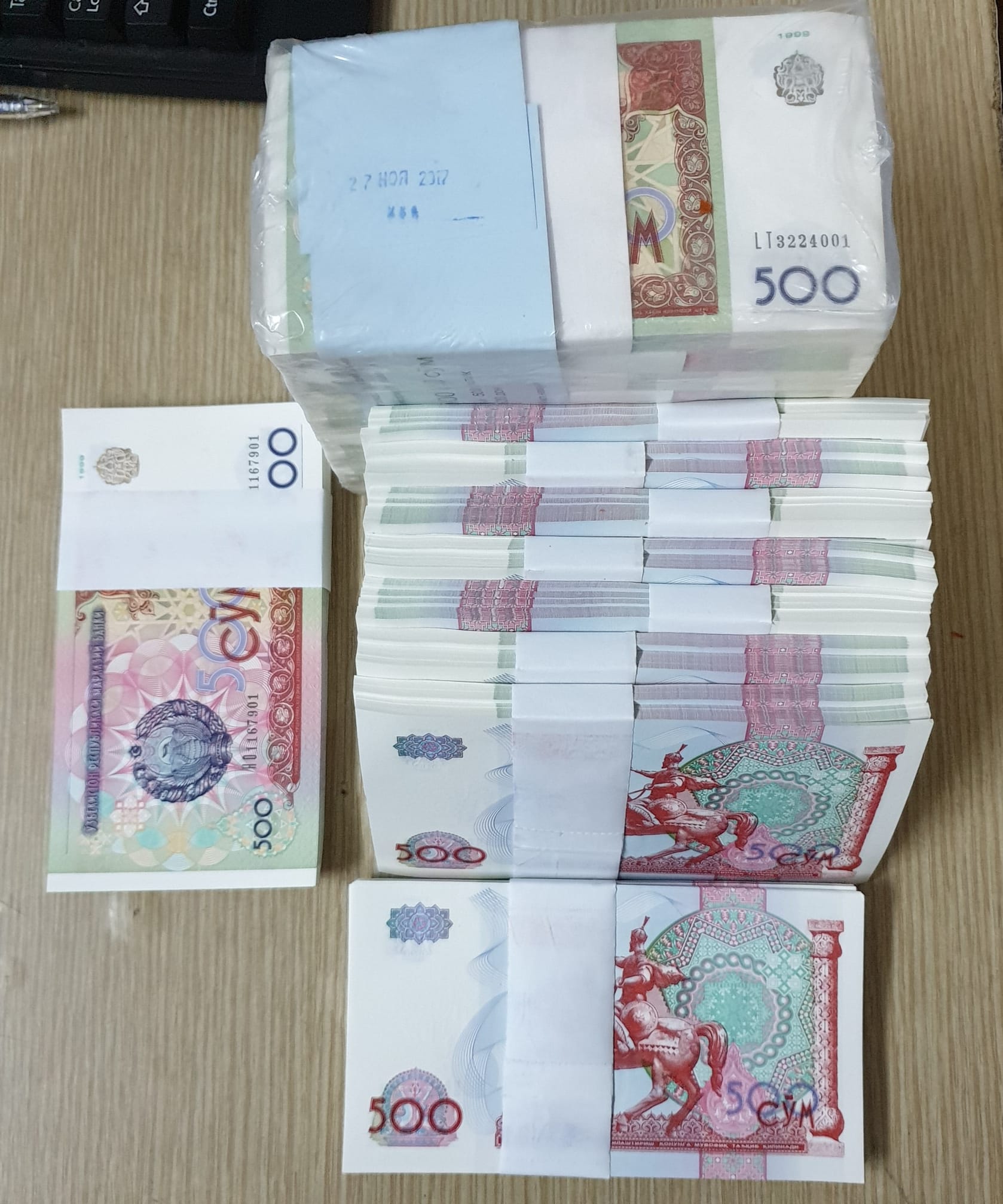 Combo 10 Tờ Ngựa mã đáo thành công của Uzberkistan làm phong thủy may mắn hút tài lộc