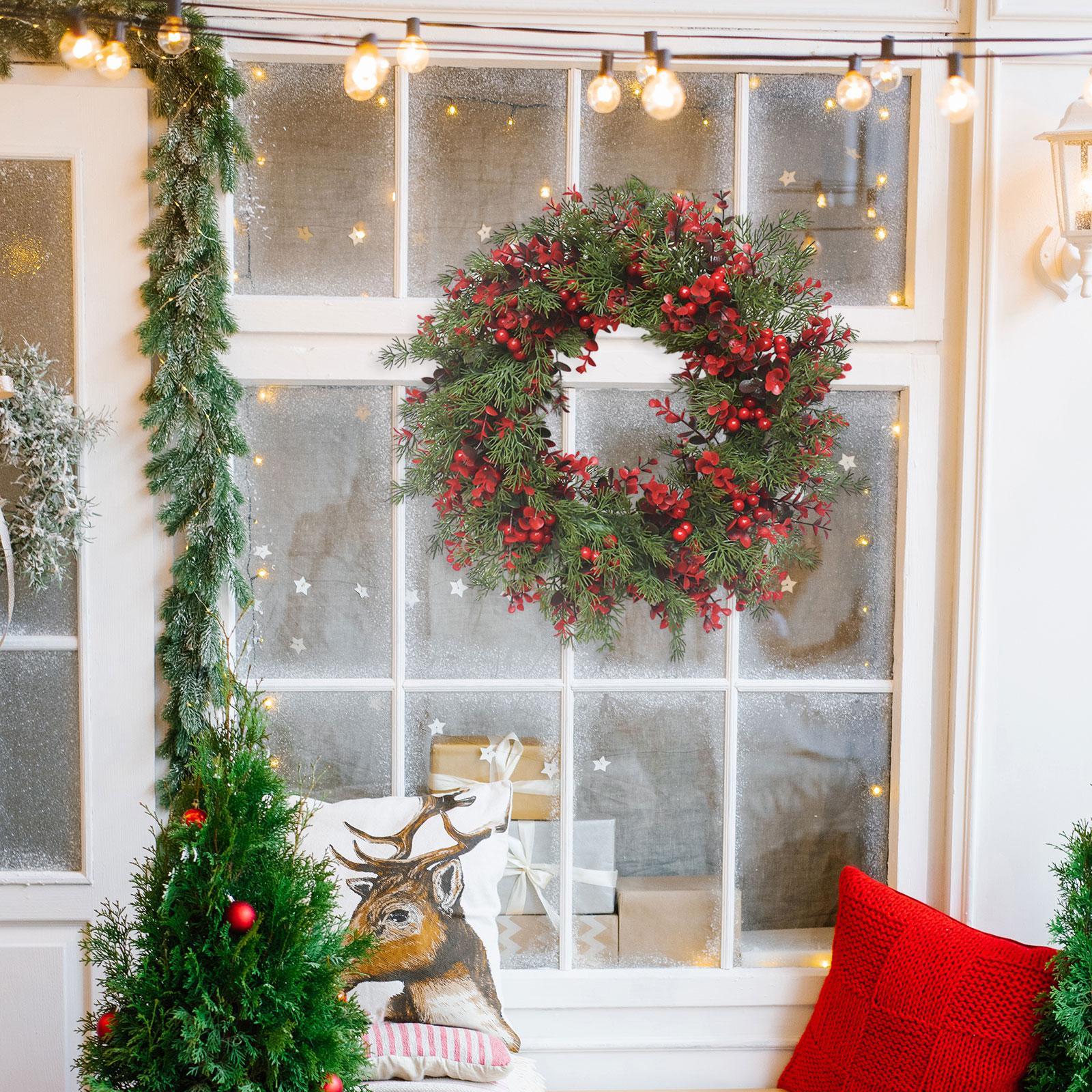 Christmas Wreath  Berries Xmas Wreath for Home Wall Dining Room