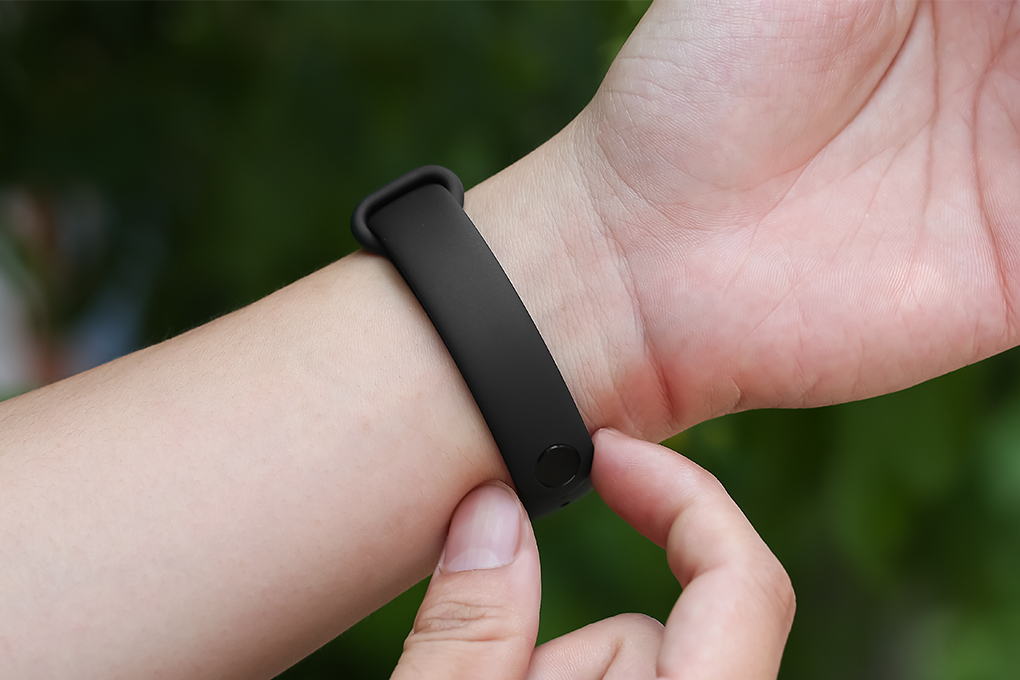 Vòng đeo tay thông minh Mi Band 7 - Hàng chính hãng