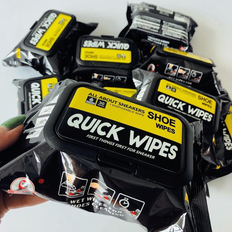 Combo 2 gói Khăn giấy ướt (gói 30 miếng)lau giày sneaker Quick Wipes thần thánh