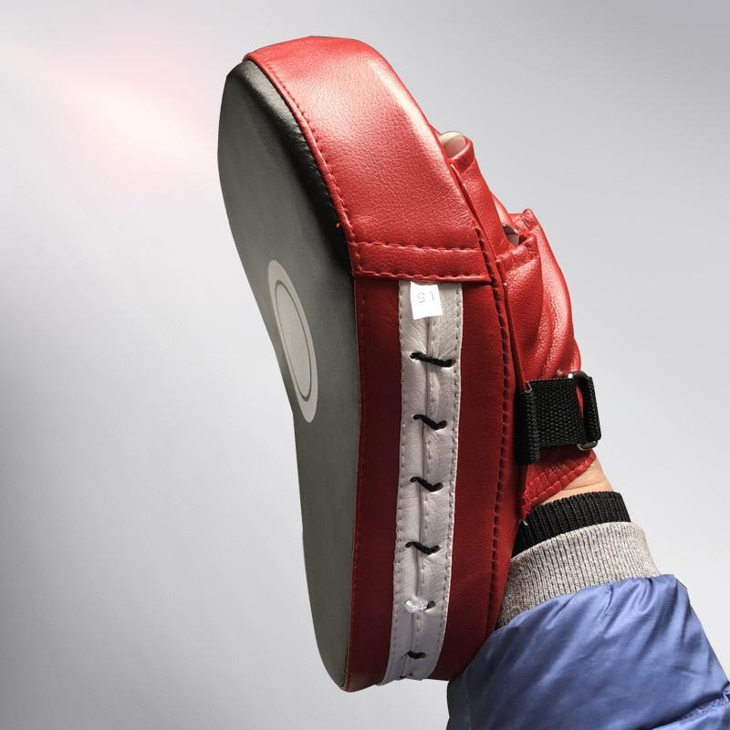 Curved Boxing Muay Hand Target Focus Punch Pad MMA Kick Bag Thai Karate Combat Boxing Sparring Training Mitts Thickened Gloves