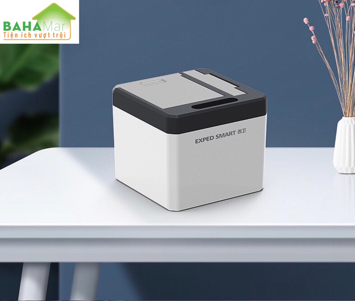 HỘP TĂM CẢM BIẾN THÔNG MINH TỰ ĐỘNG NHẢ TĂM BAHAMAR cảm ứng hồng ngoại sẽ tự mở khi có chuyển động để tăm có thể kéo ra trong vòng 1.5 giây