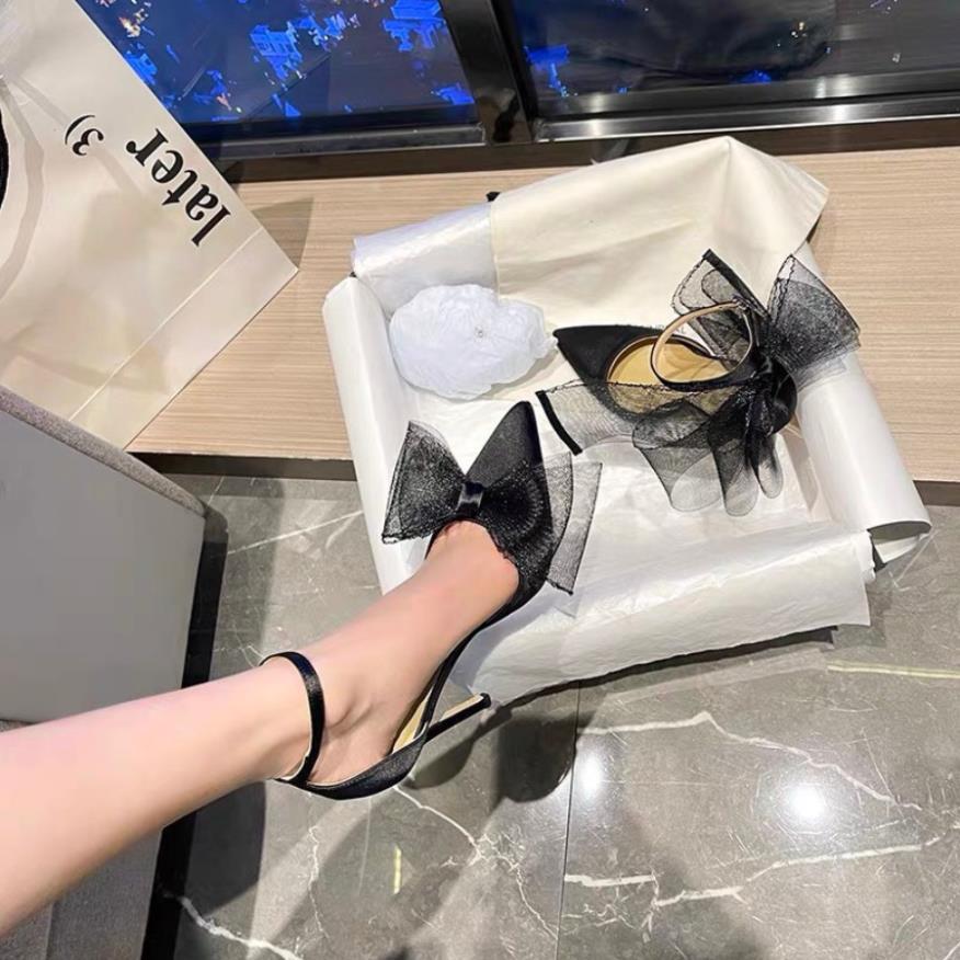 Giày cao gót đính nơ tiêu thư đáng yêu cho các nàng