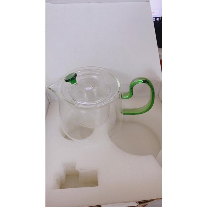 Ấm Pha Trà Thủy Tinh Có Lõi Lọc Quai Màu - 580ml