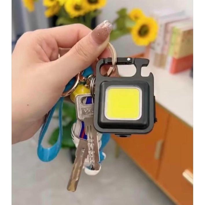 Đèn Led Mini Treo Móc Khoá 3 Chế Độ ,Pin Khoẻ ,Nhỏ Gọn, Đa Dụng, Chống Nước Tuyệt Đối, Vô Cùng Hữu Ích