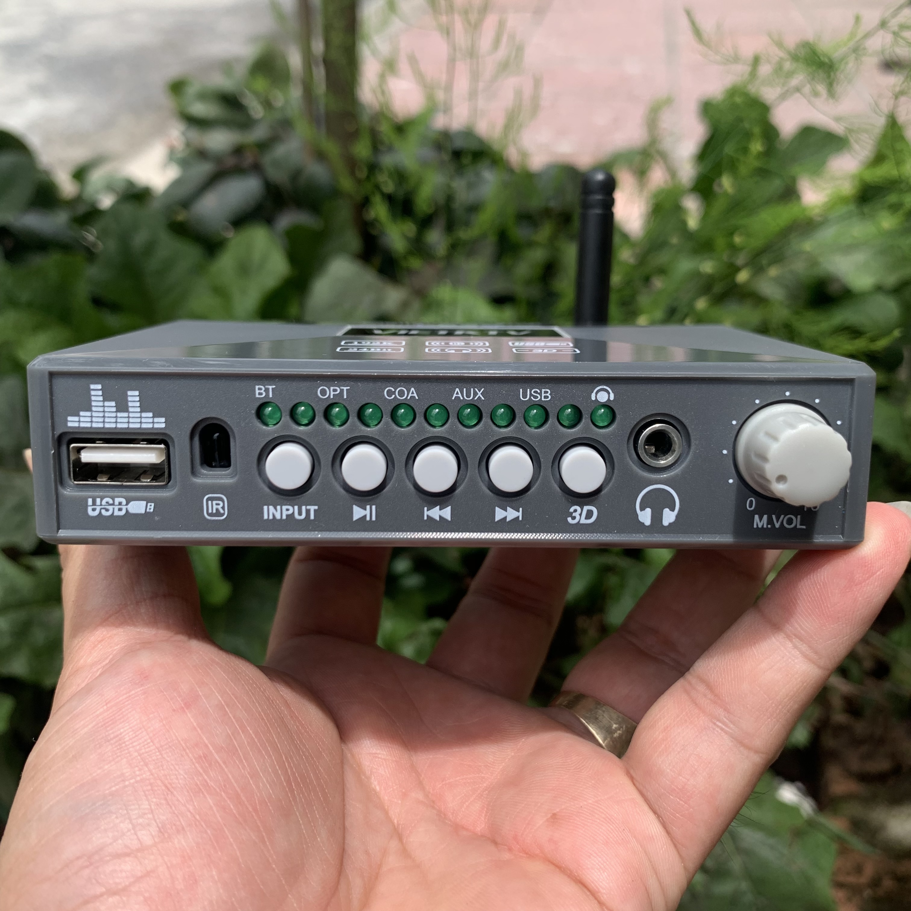 VietKTV DA9S - DAC giải mã âm thanh nghe nhạc chất lượng cao 24bit - Có khiển từ xa, bluetooth 5.0 - Chuyển đổi quang học sang AV - Hàng chính hãng