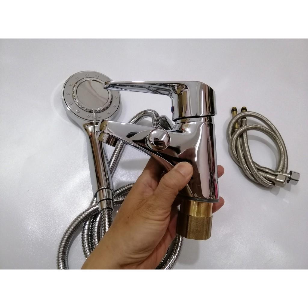 Sen tắm liền vòi nóng lạnh