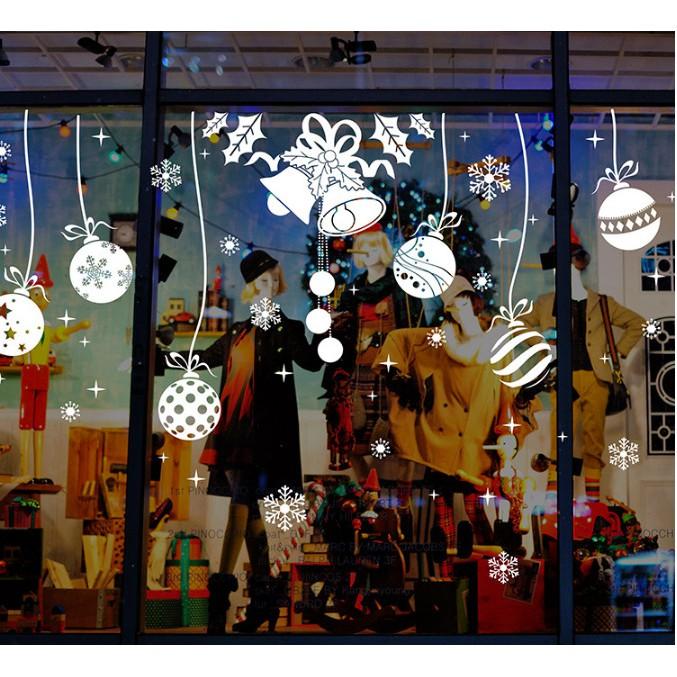 Decal trang trí noel chùm chuông và trái châu