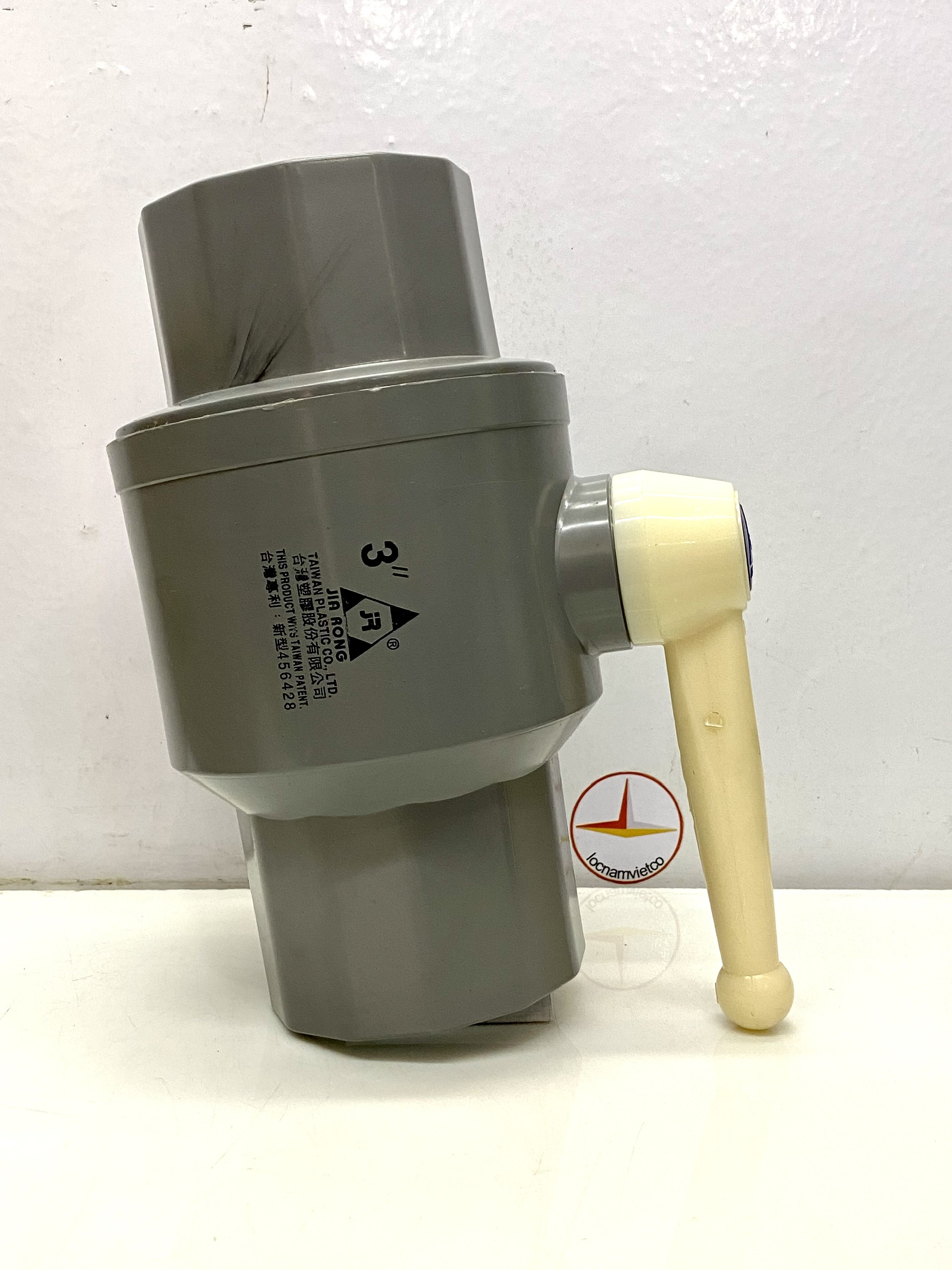Van 90 tay trắng nhựa PVC Jiarong ( 3&quot; ) - FB030