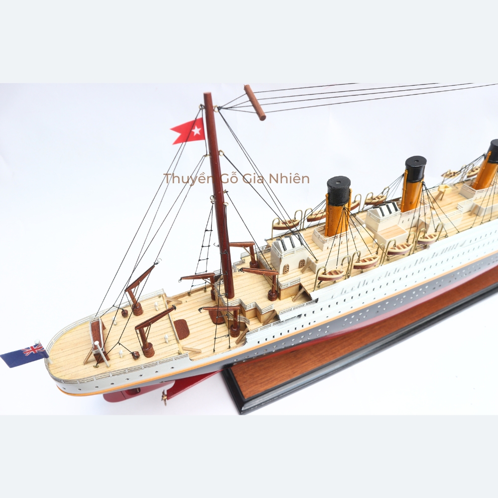 Mô Hình Thuyền Gỗ Phong Thủy Dạng Thuyền Du Lịch RMS TITANIC PAINTED Chính Hãng Hàng Xuất Khẩu Chất Lượng Cao