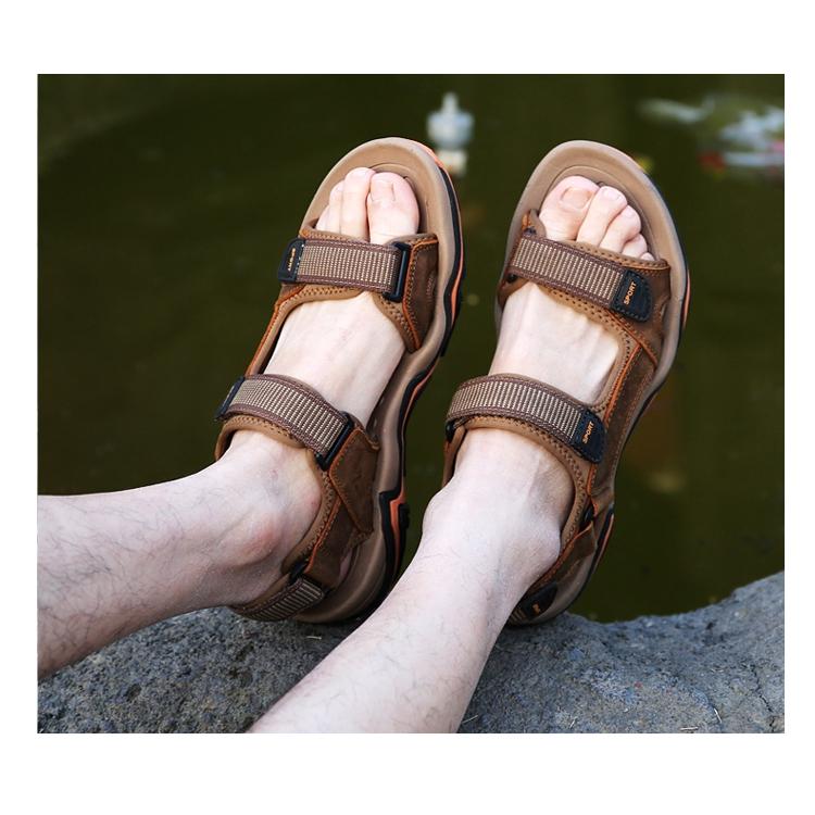 Giày Sandal Da Đi Biển Thời Trang Cho Nam
