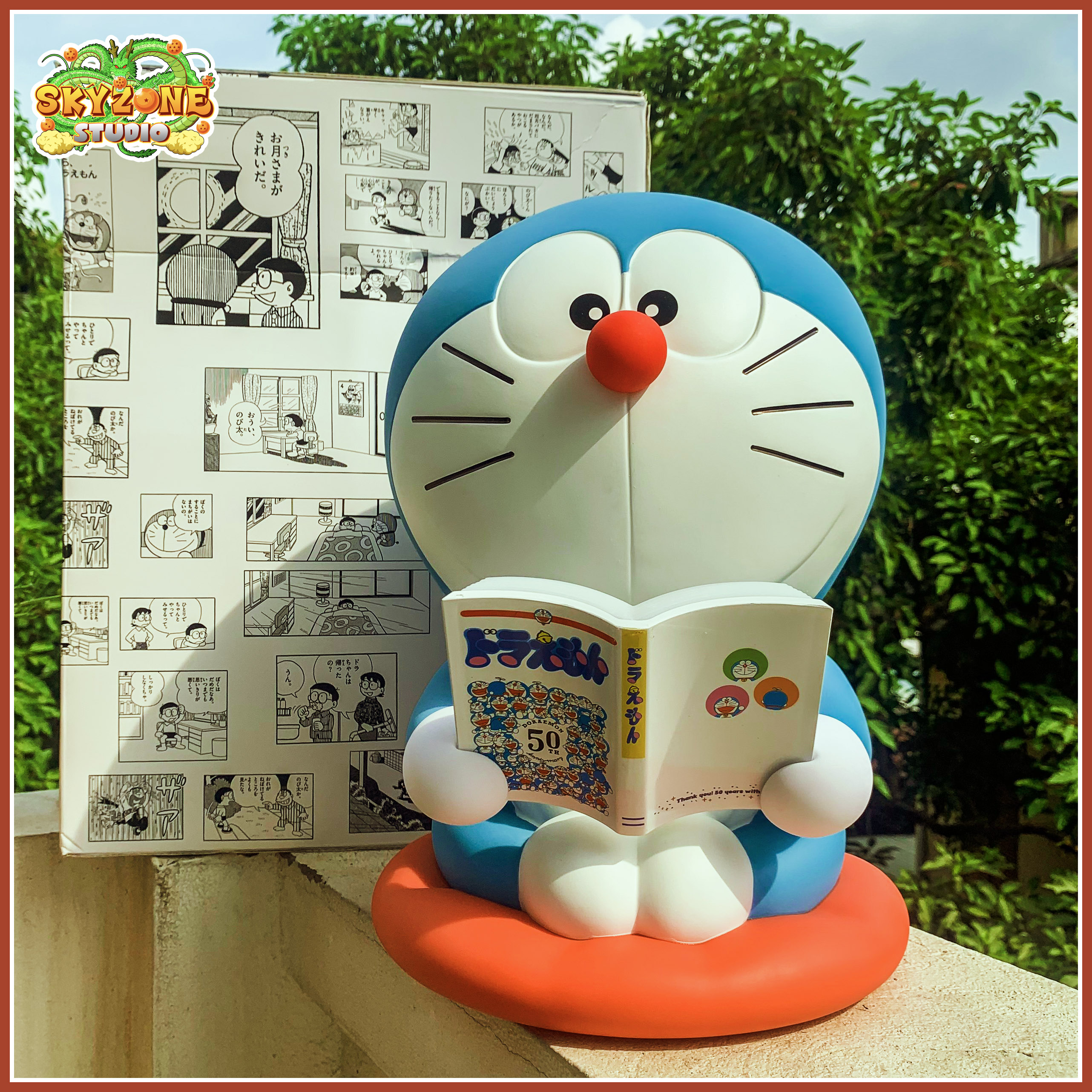 Mô hình doremon , doraemon đọc sách siêu khủng