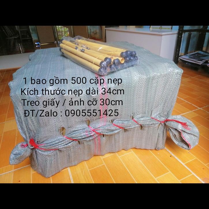 1 BAO ống trúc treo ảnh.Ống trúc treo giấy viết thư pháp.Ống trúc treo lịch, tranh, giấy a3. Dài 34cm
