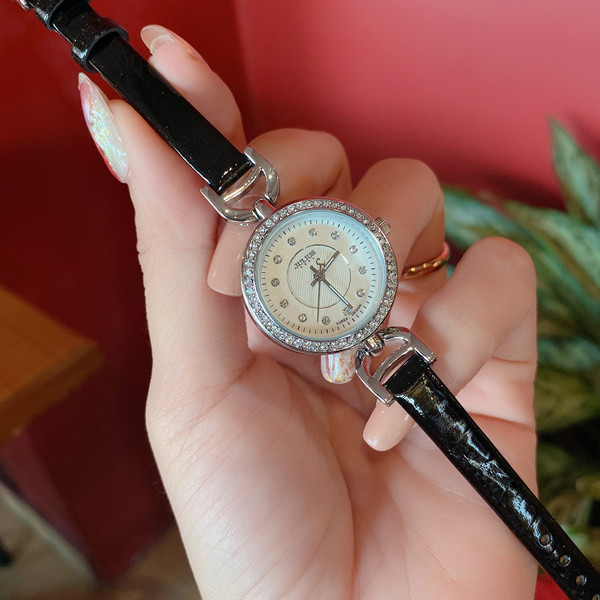 Đồng Hồ Julius Hàn Quốc JA-846 nhỏ xinh dây da