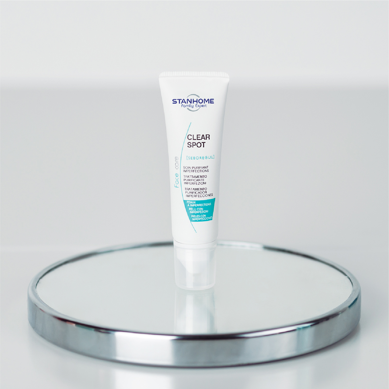 Gel Chấm Mụn Tại Chỗ Stanhome Clear Spot