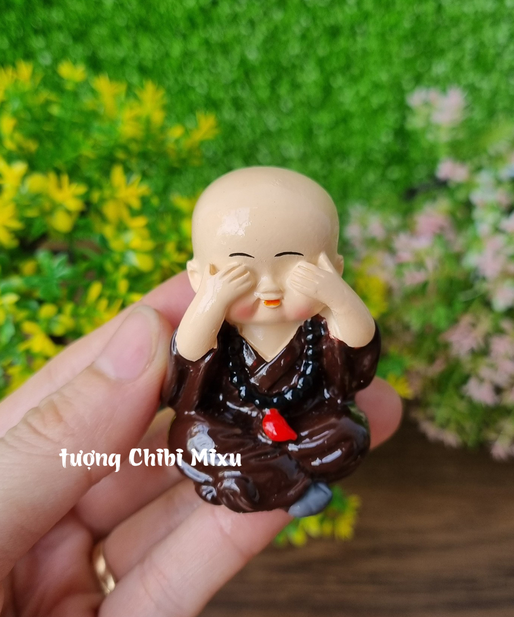 Bộ 04 tượng Tứ Không đeo chuỗi kèm quả trứng chữ Phúc và chân đế tam cấp vuông