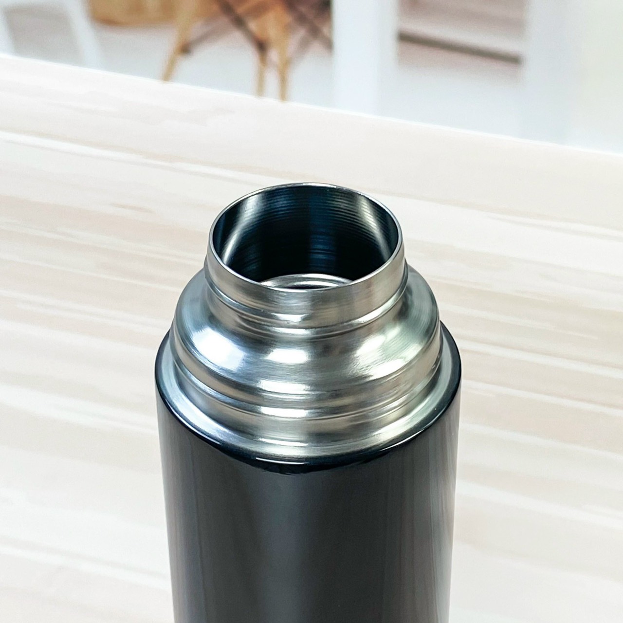 Bình Giữ Nhiệt Lock&Lock Mocha Vacuum Bottle LHC1438 750ml - Hàng chính hãng, bằng thép không gỉ