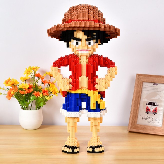 Mô hình lắp ghép One Piece đảo hải tặc Luffy + Tặng kèm bộ thẻ bài Pokemon