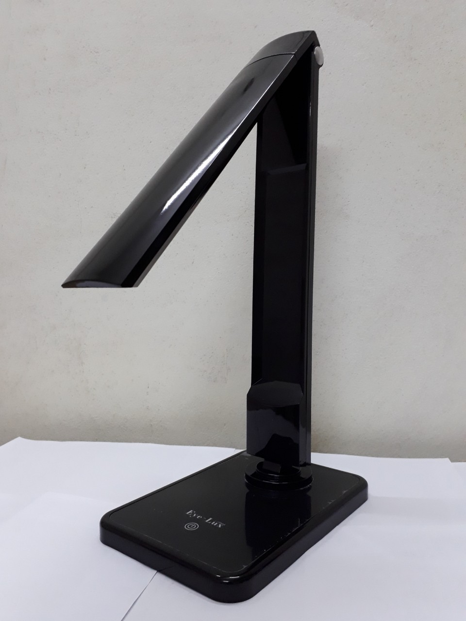 Đèn bàn học Led EYE LUX Hàn Quốc model ELX-7300
