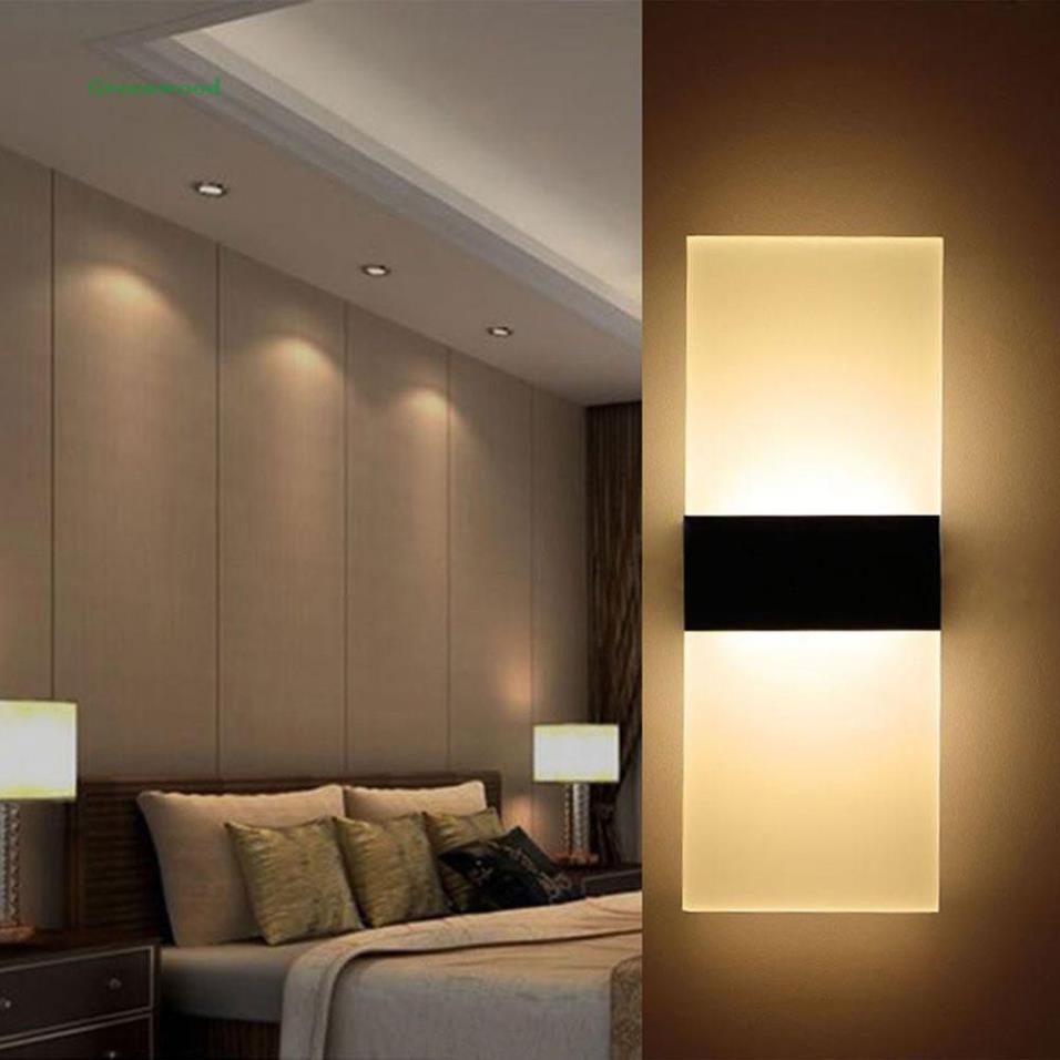 Đèn LED gắn tường trang trí phòng ngủ