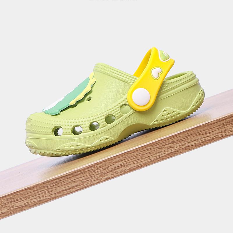 Giày Sandal Đế Mềm Chống Trượt Họa Tiết Hoạt Hình Cho Bé