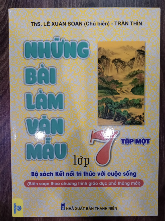 Sách - Những bài làm văn mẫu lớp 7 tập 1 -