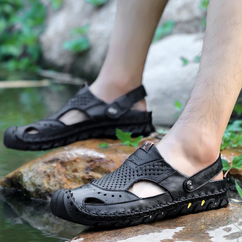 Giá ưu đãi dép dép nam dép đi trong nhà dép đi trong nhà giày lỗ xỏ lỗ phong cách mới