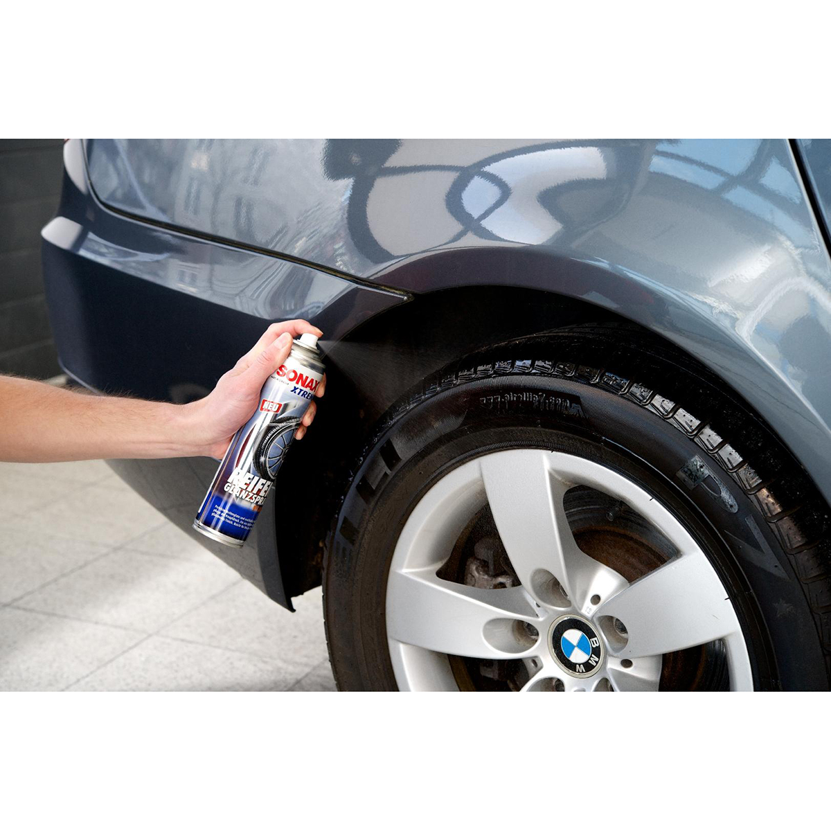 Bảo Dưỡng Lốp (Vỏ) Xtreme dạng phun, tạo hiệu ứng ướt Sonax Xtreme Tyre Gloss Spray 235300 400 ml