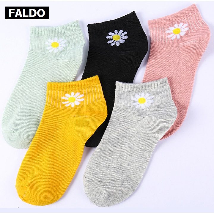 Set 5 Đôi Tất Vớ Họa Tiết Hoa Cúc FALDO (Cổ Vớ Có Độ Chùn Ôm Vừa Chân)