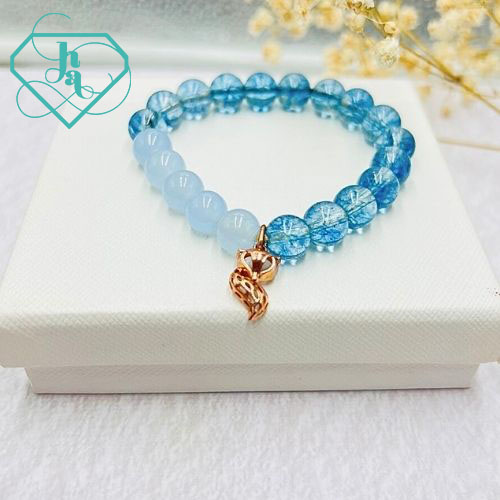 Vòng tay đá thạch anh đính charm vàng 14k