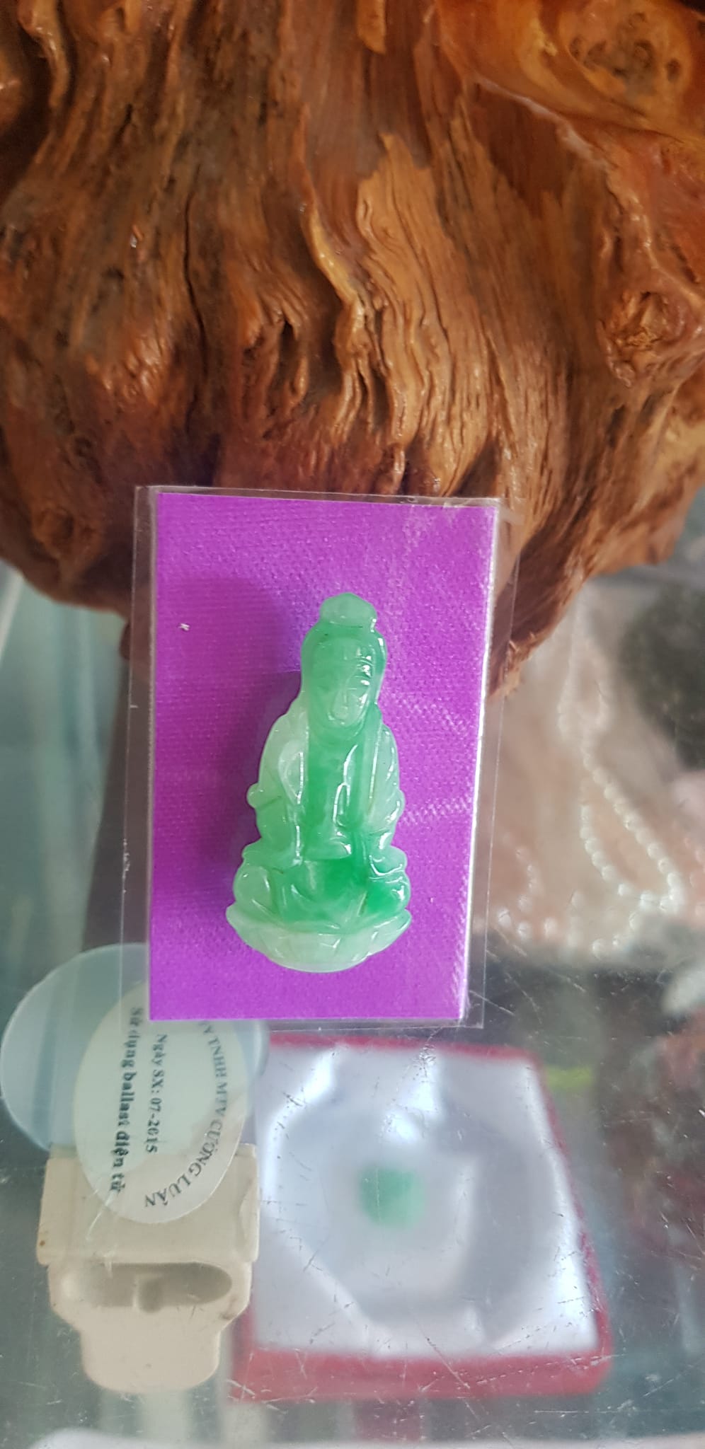 Mặt dây chuyền Nữ Phật Quan Âm Ngồi đẹp đá ngọc cẩm thạch tự nhiên đẹp size nhỏ Nữ size nhỏ Cao 39mm x N18mm x S4mm Màu xanh lý trắng mượt mà bóng đẹp các Chị về bọc vàng đeo đẹp ạ