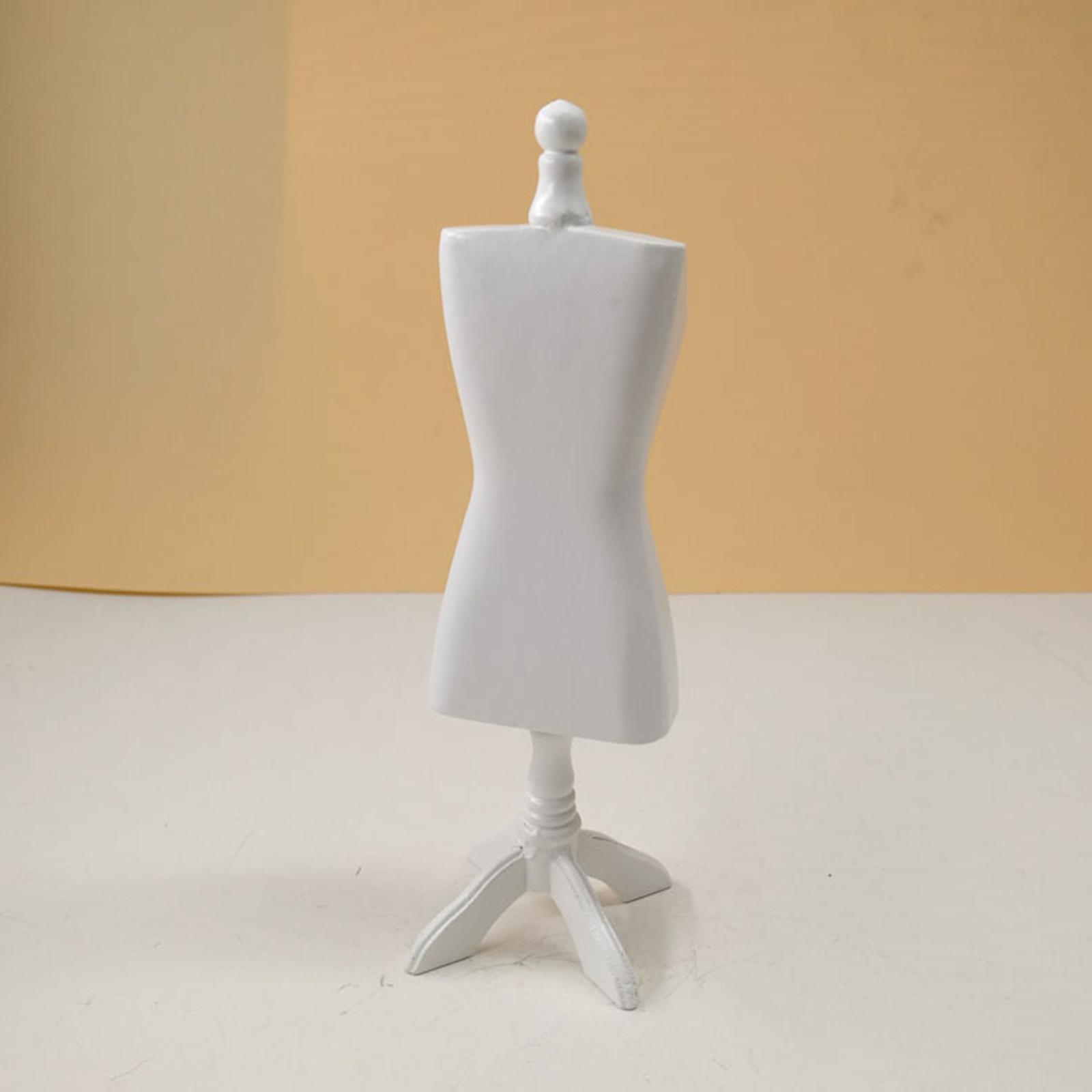 Miniature Female Model Simulation Dollhouse Furniture for Girls