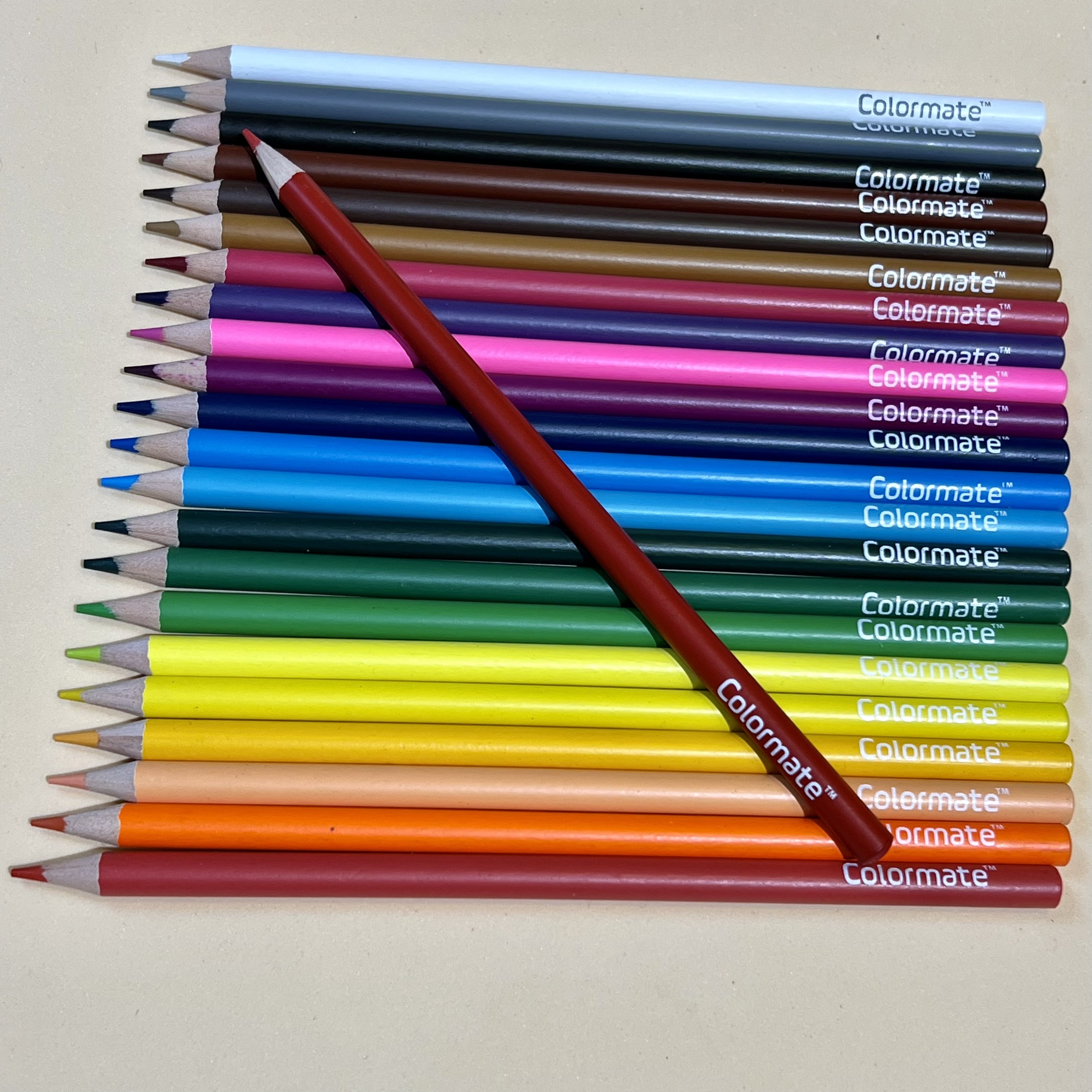 Bút chì màu Colormate thân gỗ nhiều màu - COLORMATE