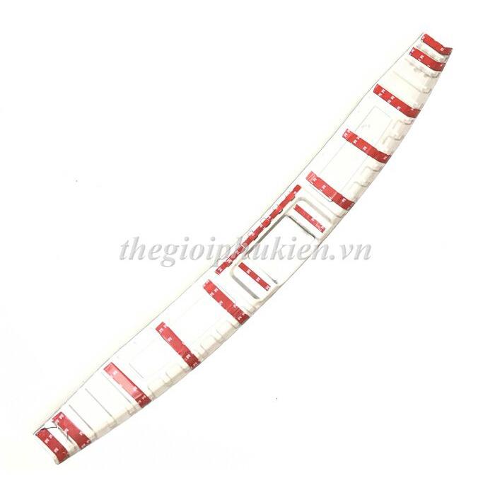 BỘ SẢN PHẨM Nẹp bước chân và ốp chống trầy cốp Honda HRV, HR-V - Mẫu Inox