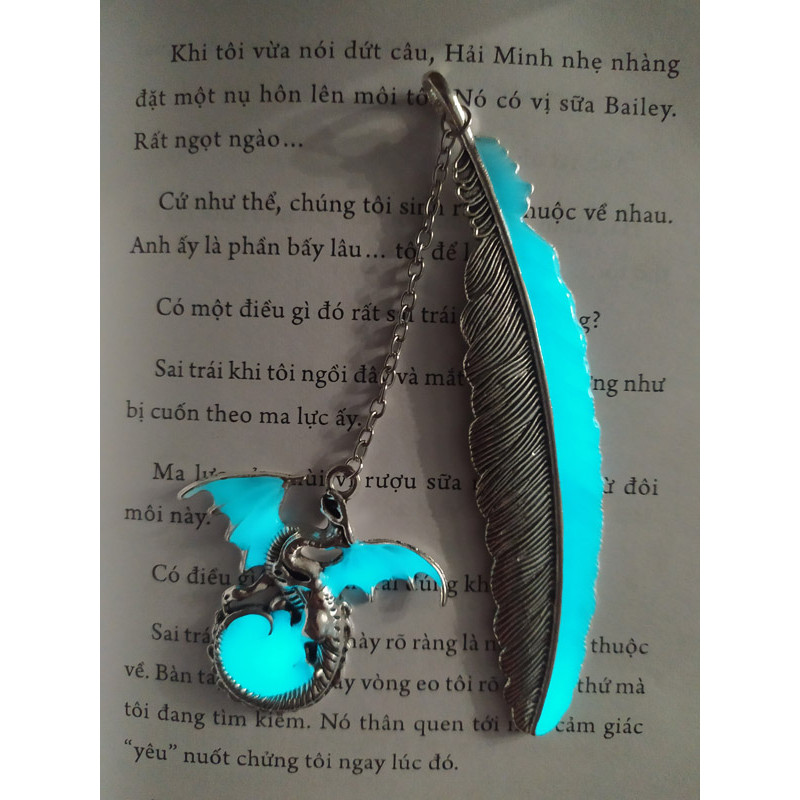 Bookmark dạ quang Rồng