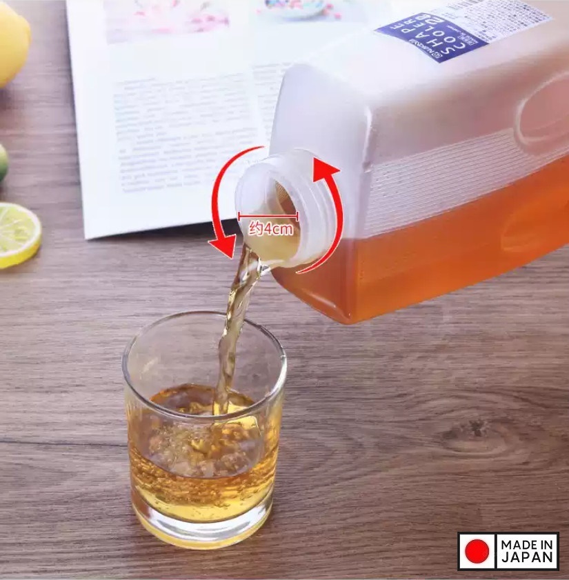 BÌNH NƯỚC 2 LÍT - HÀNG NỘI ĐỊA NHẬT , có thể dùng đựng nước trữ ở ngăn mát tủ lạnh, mang đi làm,.